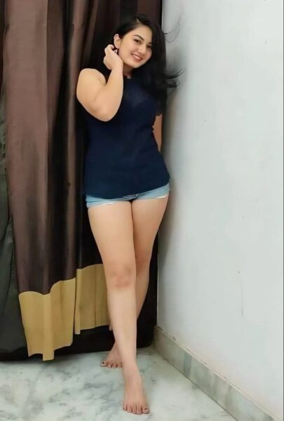 Mahi (21) seeks Man for Sex in Hotel