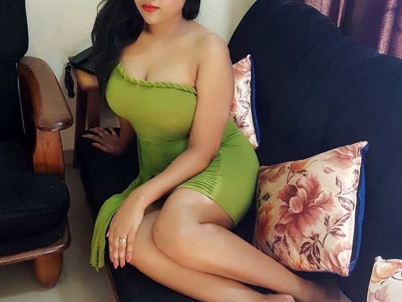 Sanya (25) seeks Uncle for Companionship
