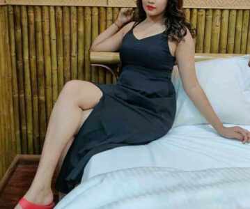 Meetali (24) seeks Man for One-night stand